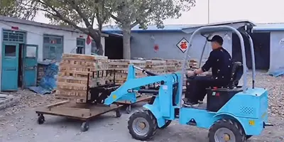 Chargeuse sur Pneus Électrique E10/15