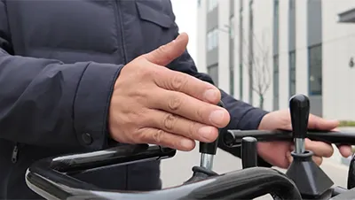 Mini chargeuse compacte sur pneus S360