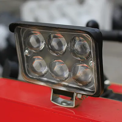 Mini chargeuse compacte sur chenilles T360