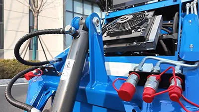 Mini chargeuse compacte sur chenilles T460