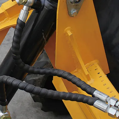 Mini chargeuse compacte sur chenilles T750