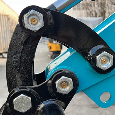 Pelle sur chenilles KE09