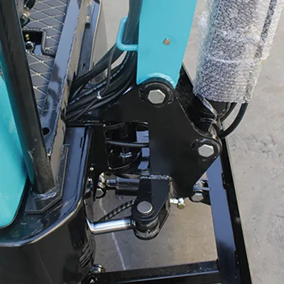 Pelle sur chenilles KE18