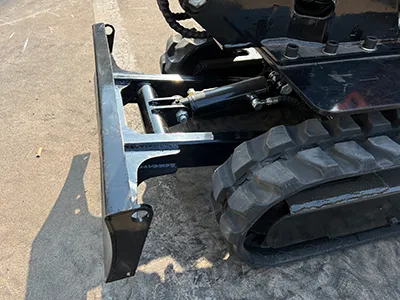 Mini pelle sur chenilles KV08